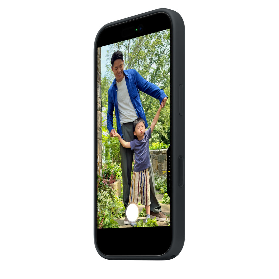 Silikonhülle für iPhone 17 – Schwarz, MagSafe-kompatibel
